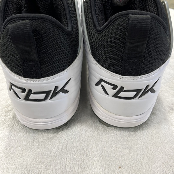 Reebok NFL Men’s Football Cleats main image 3